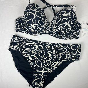 Time and Tru NWT 2-Piece Bikini Set Plus Size 3X (24W-26W) Black White